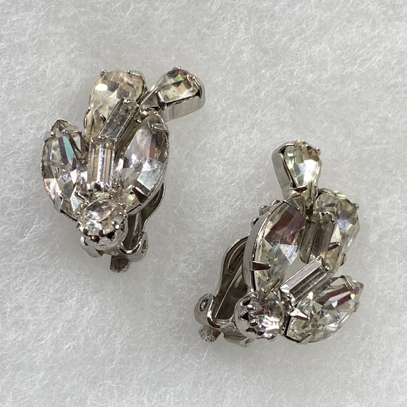 WEISS RHINESTONE EARRINGS WEDDING BRIDE HOMECOMING CLIPS - Picture 9 of 9
